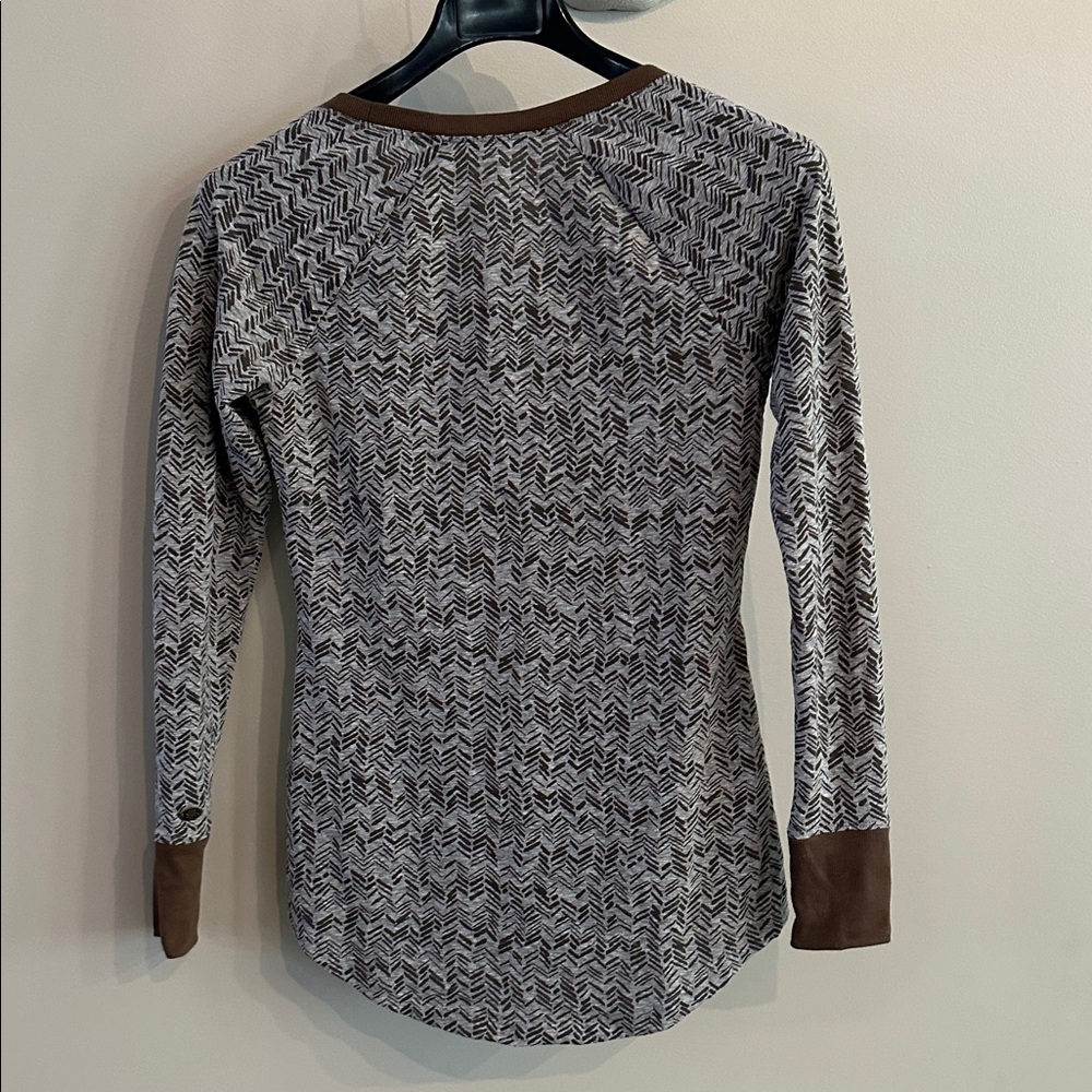 Athleta Brown Chevron Top - Picture 4 of 4